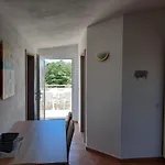 Haus Pedinka 2 公寓