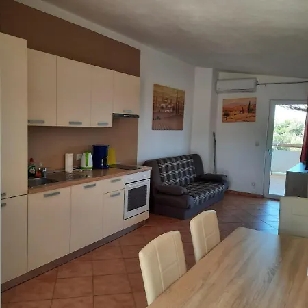 Haus Pedinka 2 Apartment *