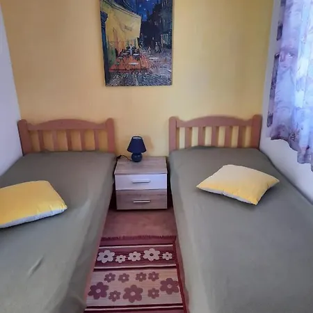 Haus Pedinka 2 Vir