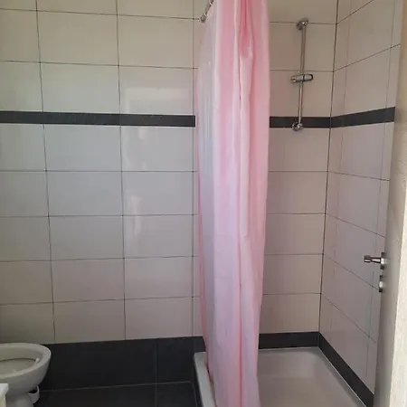 Haus Pedinka 2 Apartment Vir