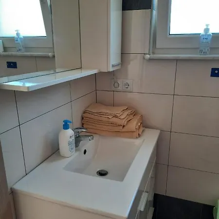 Apartment Haus Pedinka 2 *